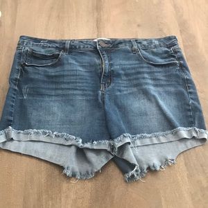 Refuge Shorts Sz14